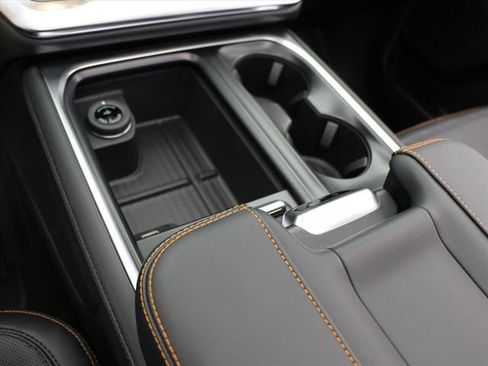 New 2026 Ford Expedition Tremor image 25