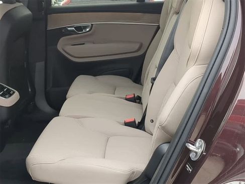 New 2026 Volvo XC90 B5 Core image 20