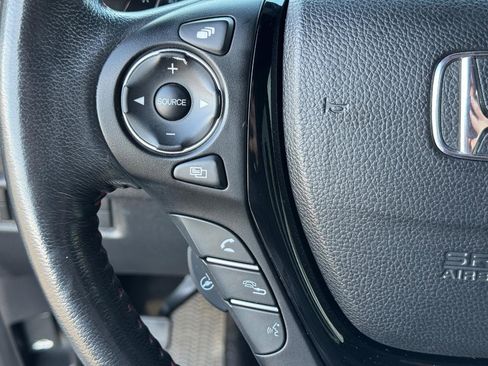 Certified 2017 Honda Ridgeline Black Edition image 21