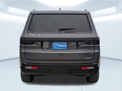 Used 2022 Jeep Wagoneer Series II image 5