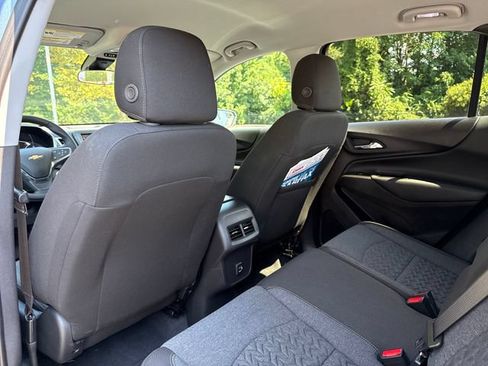 Used 2024 Chevrolet Equinox LT FWD image 20