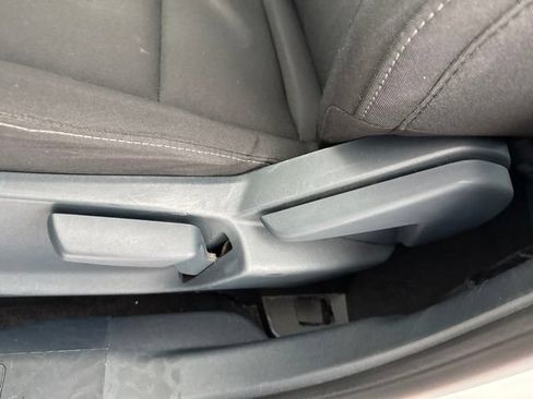 Used 2024 Ford Maverick XL FWD image 17