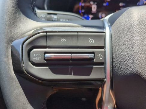 Used 2025 Chevrolet Colorado LT w/ Advanced Trailering Package RWD image 17