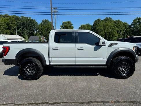 Used 2023 Ford F150 Raptor AWD/4WD image 10