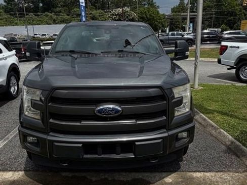 Used 2017 Ford F150 Lariat w/ Equipment Group 502A Luxury AWD/4WD image 7