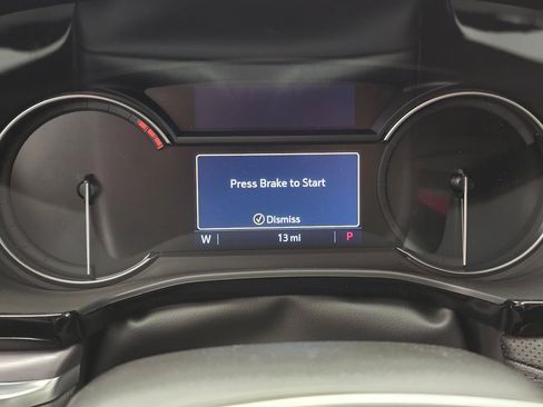 New 2025 Cadillac XT5 Luxury image 24