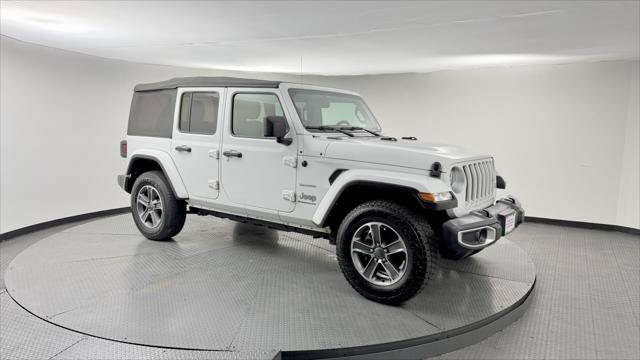 Used 2023 Jeep Wrangler Unlimited Sahara w/ Cold Weather Group AWD/4WD image 11