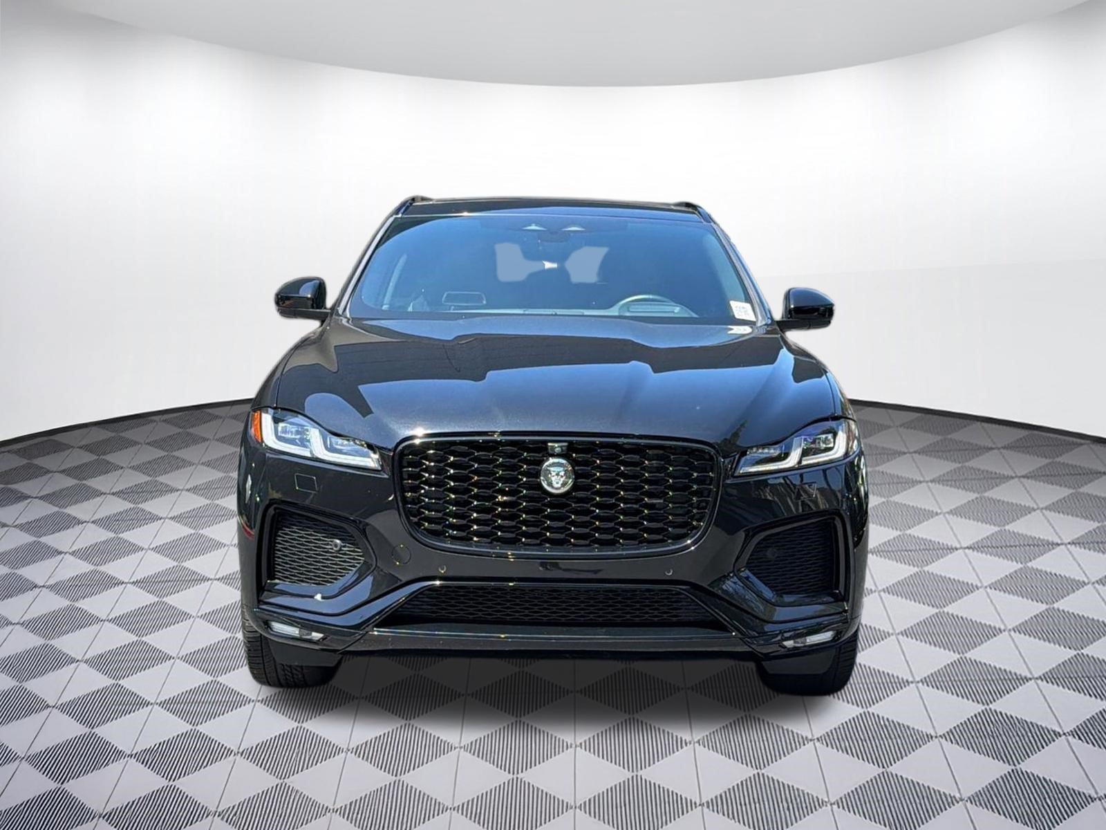 Used 2026 Jaguar F-PACE R-Dynamic S AWD/4WD image 6