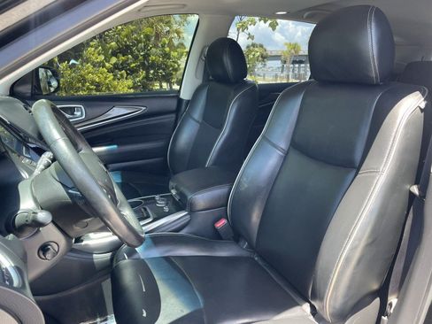 Used 2019 INFINITI QX60 Pure FWD image 2