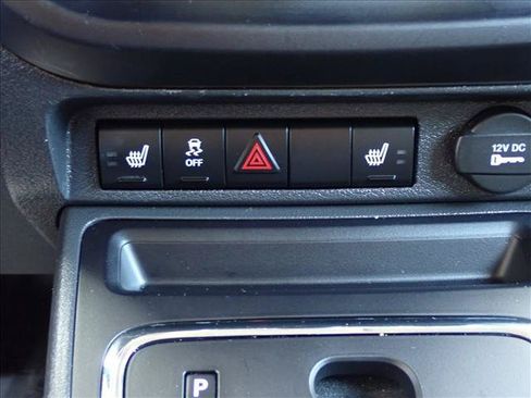 Used 2017 Jeep Patriot High Altitude FWD image 20
