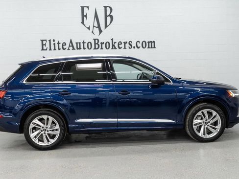 Used 2023 Audi Q7 3.0T Premium image 5