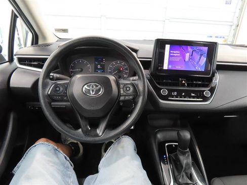 Used 2024 Toyota Corolla LE FWD image 19