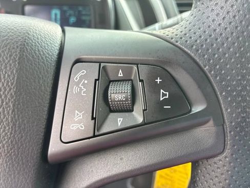 Used 2015 Chevrolet Trax LS FWD image 26