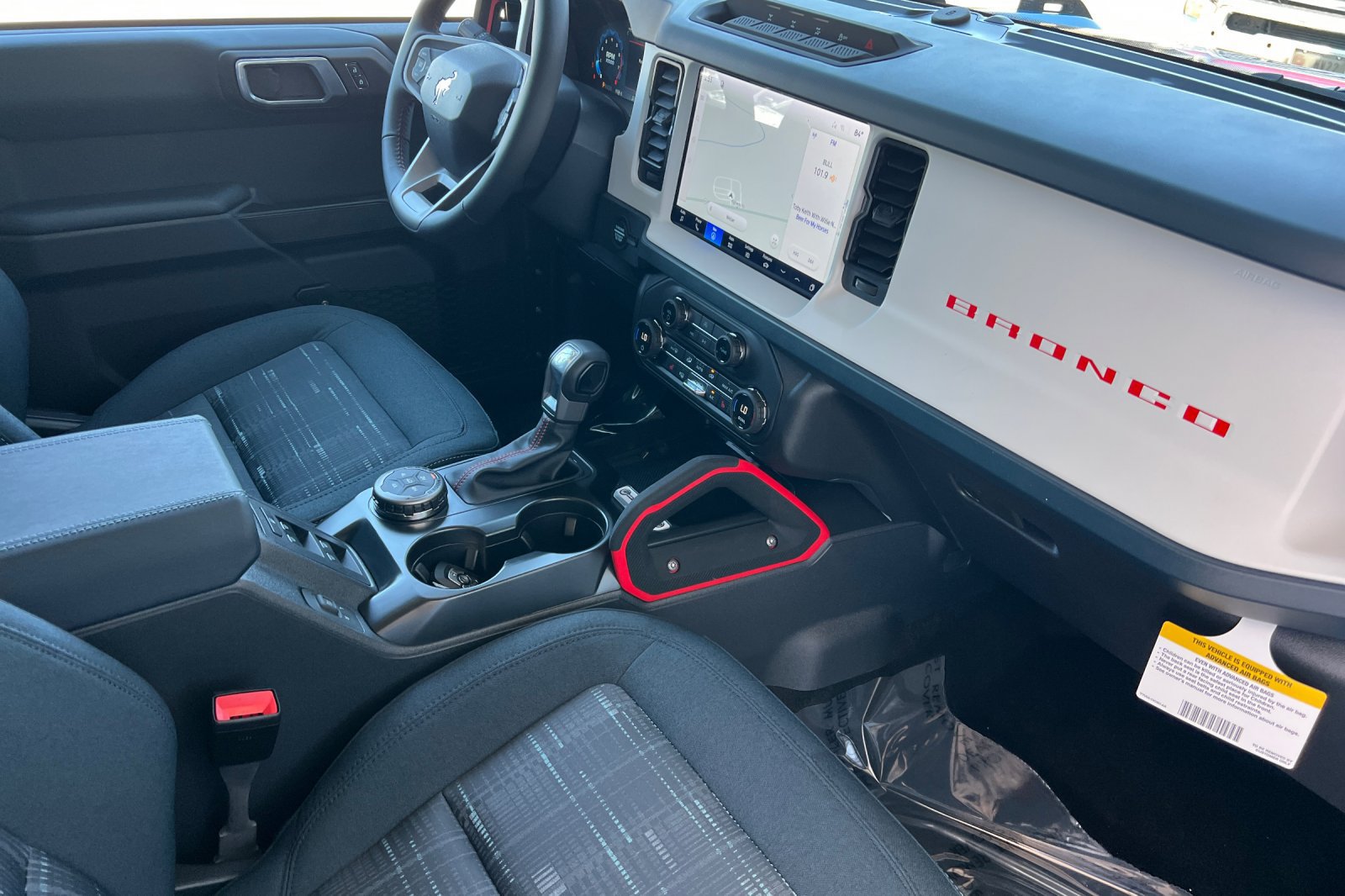 New 2026 Ford Bronco Heritage Edition AWD/4WD image 14