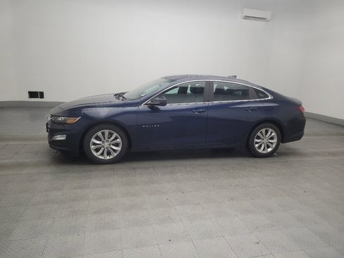 Used 2021 Chevrolet Malibu LT w/ Leather Package FWD image 2