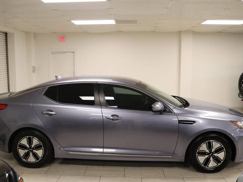 Used 2012 Kia Optima Hybrid FWD image 11