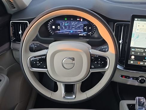 New 2026 Volvo XC90 B6 Ultra w/ Protection Package AWD/4WD image 13