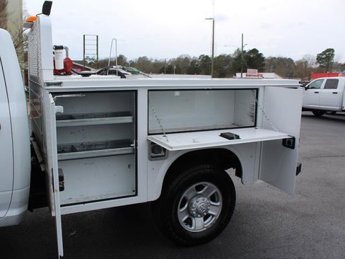 Used 2023 RAM 3500 Tradesman w/ Convenience Group image 20