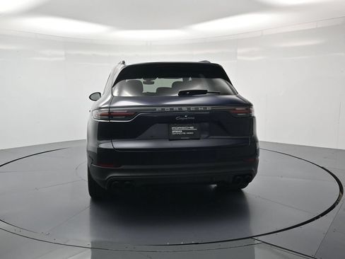 Used 2022 Porsche Cayenne Platinum Edition AWD/4WD image 38