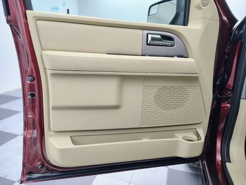 Used 2015 Ford Expedition Limited w/ Equipment Group 301A image 24