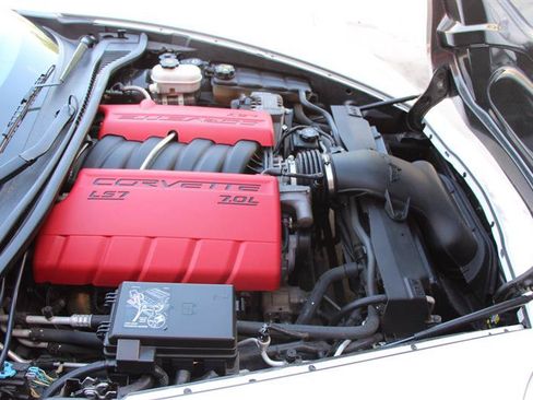 Used 2013 Chevrolet Corvette 427 w/ 1SC Preferred Equipment Group RWD image 35