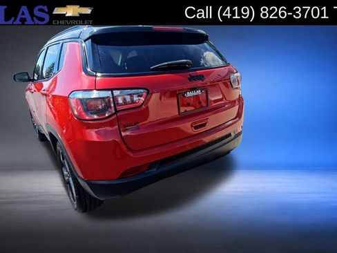 Used 2019 Jeep Compass Latitude FWD image 7
