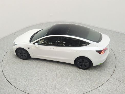 Used 2023 Tesla Model 3 Standard Range RWD image 29