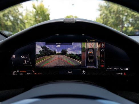 Used 2025 Ferrari Roma Spider RWD image 35
