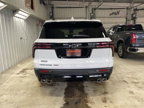 New 2026 Chevrolet Traverse LT w/ Midnight/Sport Edition image 6