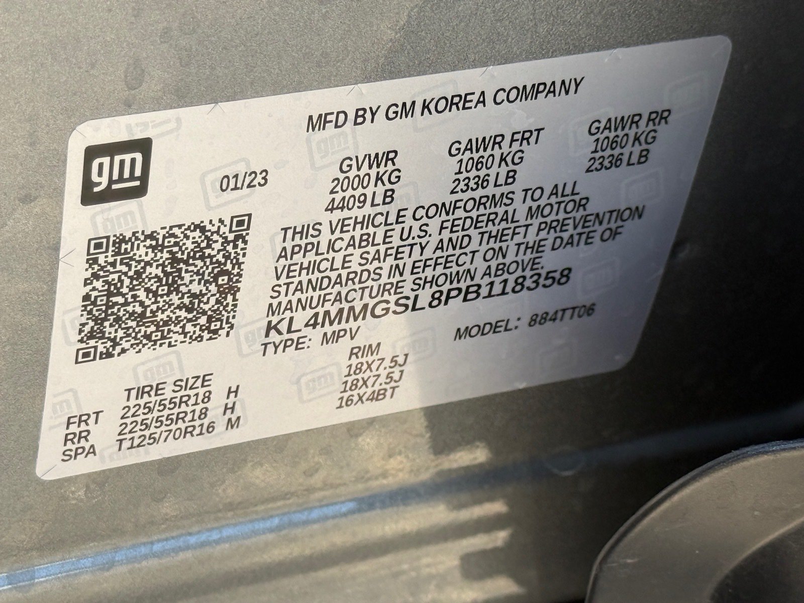 Used 2023 Buick Encore GX Essence w/ Experience Buick Package AWD/4WD image 34