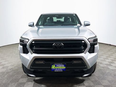 New 2026 Toyota Tacoma SR5 AWD/4WD image 3