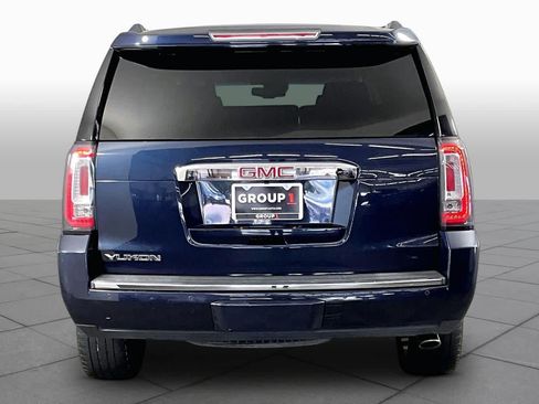 Used 2017 GMC Yukon Denali w/ Open Road Package RWD image 5