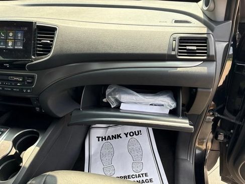 Used 2022 Honda Pilot Black Edition image 33