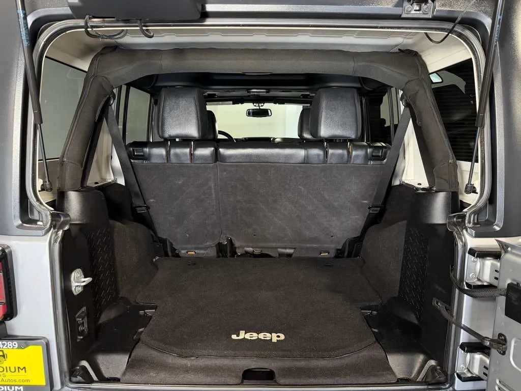 Used 2013 Jeep Wrangler Unlimited Sport AWD/4WD image 13