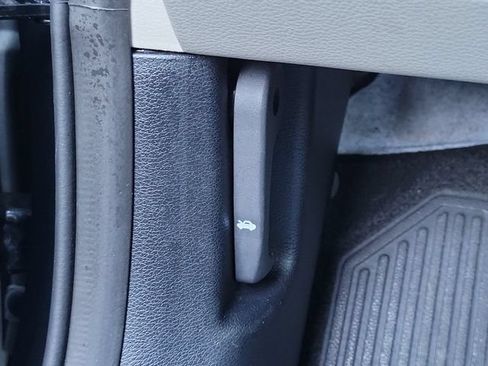 Used 2023 Kia Soul LX w/ LX Technology Package FWD image 13