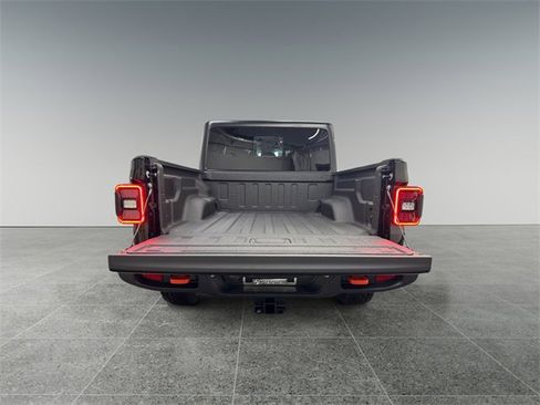 New 2026 Jeep Gladiator Mojave image 13