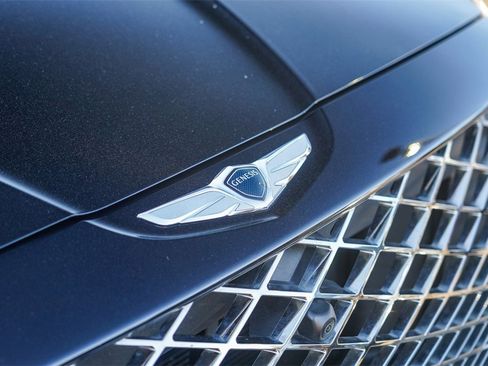 Used 2023 Genesis GV80 3.5T w/ Cargo Package image 3