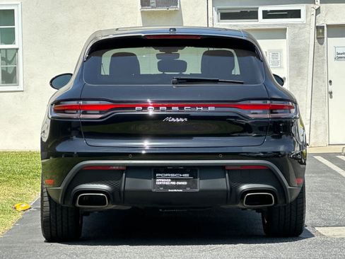 Certified 2025 Porsche Macan AWD/4WD image 7