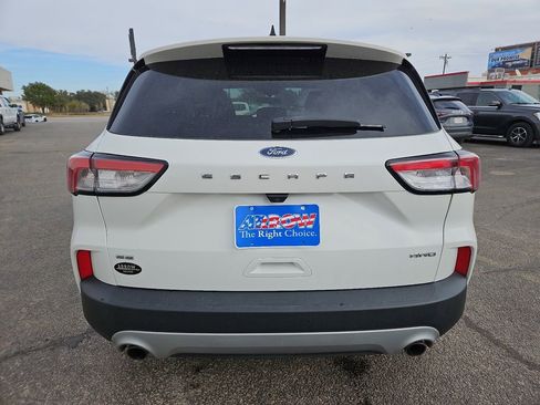 Used 2022 Ford Escape SE w/ Convenience Package image 9