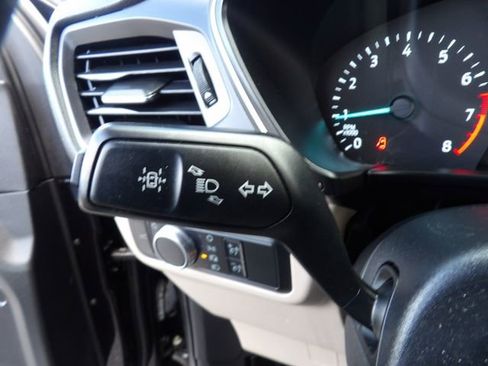 Certified 2021 Ford Escape SE w/ SE Sport Appearance Package image 24