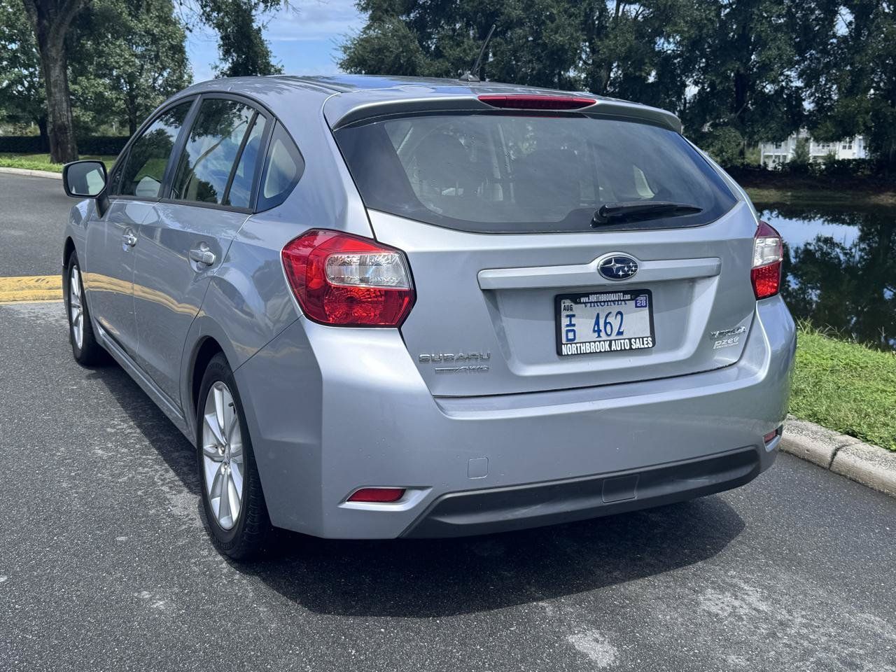 Used 2013 Subaru Impreza 2.0i Premium w/ All-Weather Pkg AWD/4WD image 11
