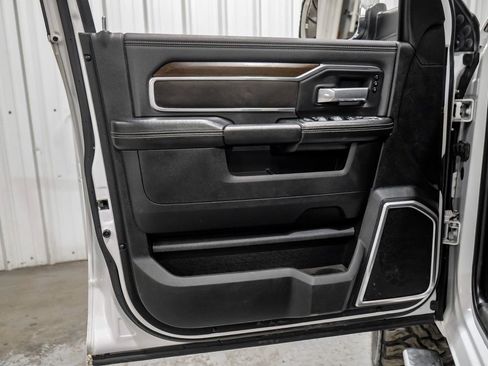 Used 2022 RAM 2500 Laramie image 44