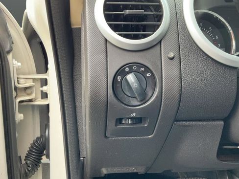 Used 2010 Mercury Mountaineer Premier AWD/4WD image 27