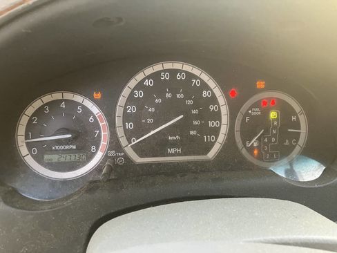 Used 2005 Toyota Sienna CE FWD image 4
