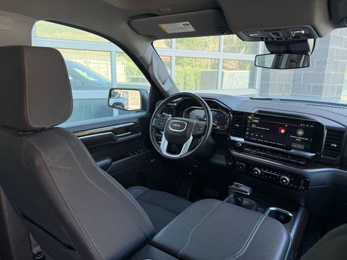 Used 2024 GMC Sierra 1500 Elevation w/ Preferred Package AWD/4WD image 41