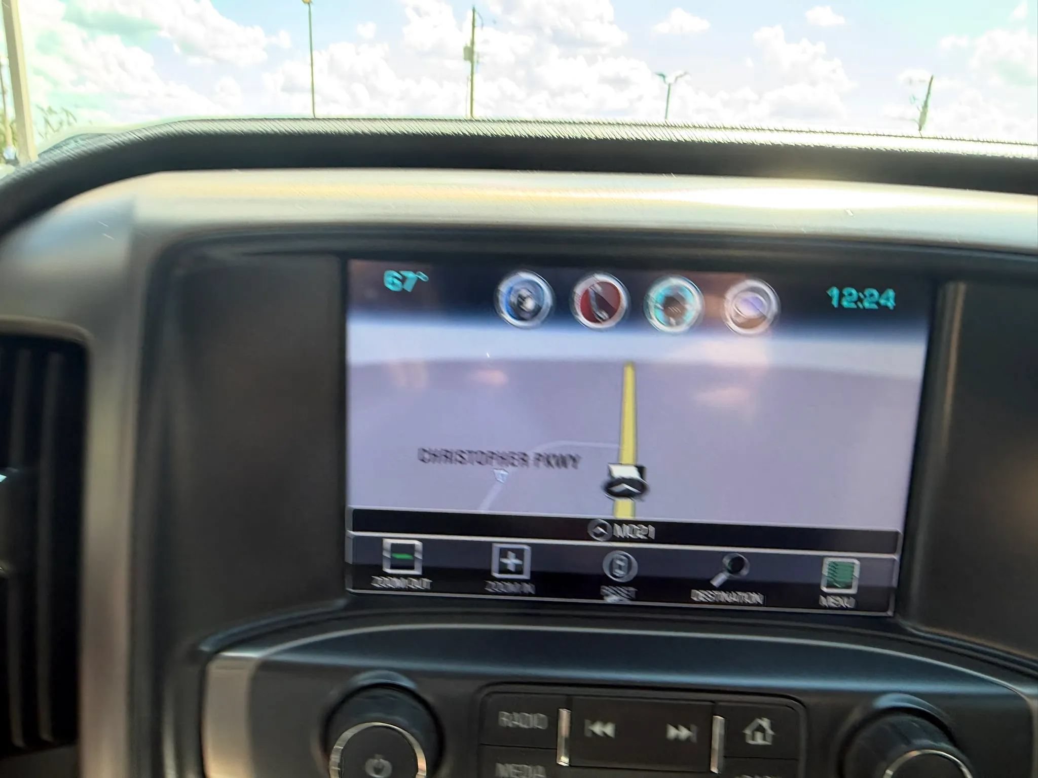 Used 2017 GMC Sierra 1500 SLT AWD/4WD image 26