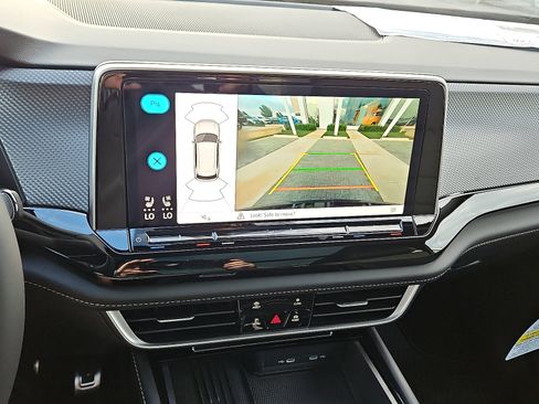 New 2026 Volkswagen Atlas Cross Sport SEL R-Line image 18