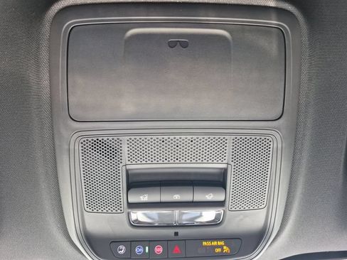 Certified 2026 GMC Acadia AT4 w/ Luxury Package AWD/4WD image 27