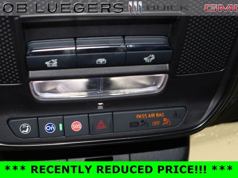 Certified 2024 Chevrolet Traverse RS image 28