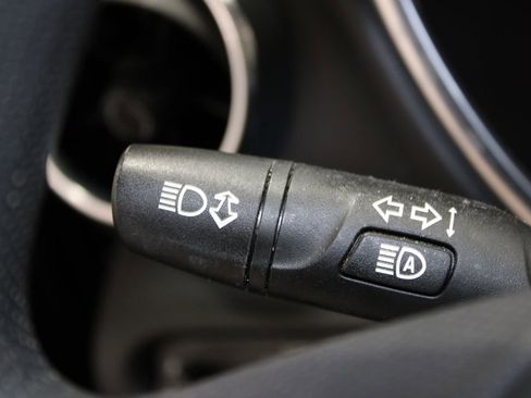 Used 2022 Chevrolet Blazer LT image 22